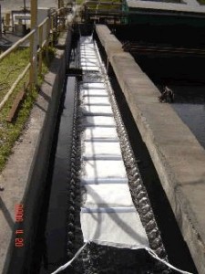 universal absorbent roll